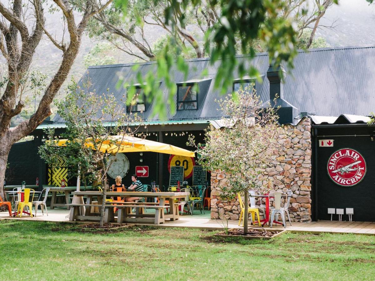 Pitstop Lodge Gordonʼs Bay Esterno foto
